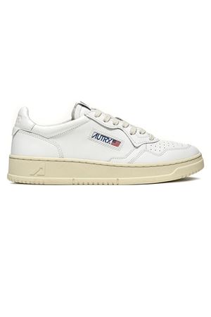Medalist Low Sneakers In White Leather AUTRY | AULMLL15WHT