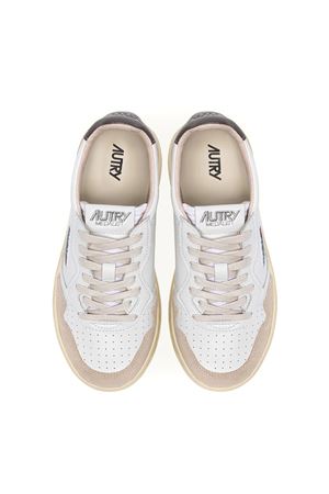Medalist Low Sneakers In White And Morel AUTRY | AULMLS01WHTMOREL