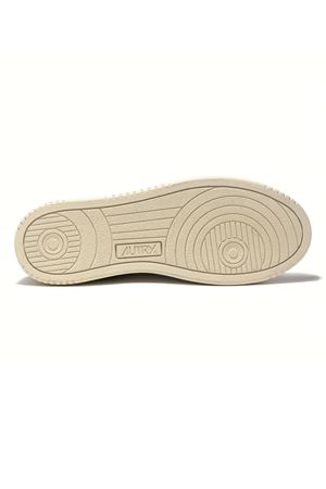 Medalist Low Sneakers In White And Amazon Leather And Beige Suede AUTRY | AULMLS23WHTAMAZ
