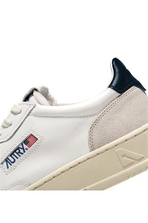 Sneakers Medalist Low Bianca E Blu E Beige AUTRY | AULMLS28WHTBLUE