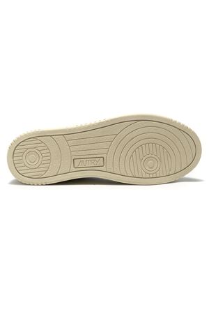 Medalist Low Sneakers In White And Beige AUTRY | AULMLS33WHITE