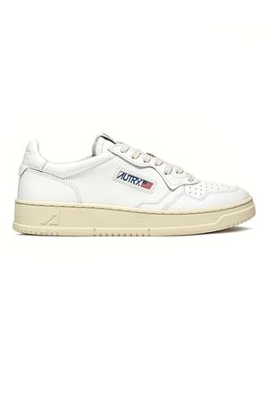 Medalist Low Sneakers In White Leather AUTRY | AULWLL15WHT