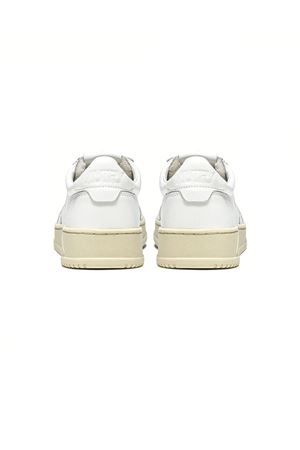 Medalist Low Sneakers In White Leather AUTRY | AULWLL15WHT