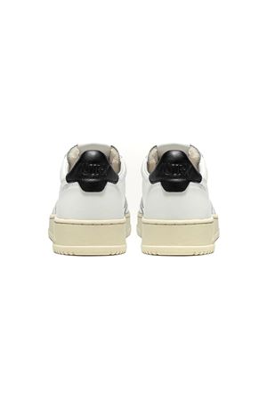 Sneakers medalist low in pelle bianca e nera AUTRY | AULWLL22WHTBLACK