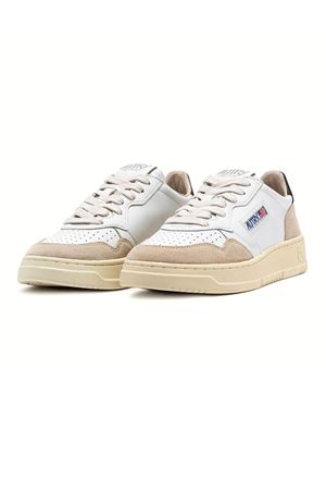 White and Black Medalist Low Sneakers AUTRY | AULWLS21WHTBLK