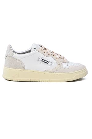 Medalist Low Sneakers In White AUTRY | AULWTA01WHT