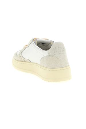 Medalist Low Sneakers In White AUTRY | AULWTA01WHT