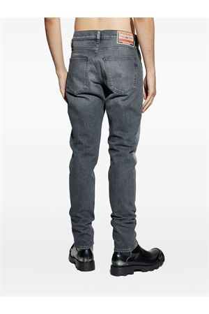 2019 D-Strukt jeans DIESEL | A0355809M3002