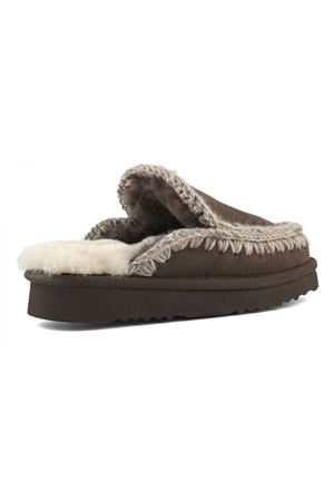 Brown Eskimo slipper in double-face sheepskin MOU | FW101125ABRPEP