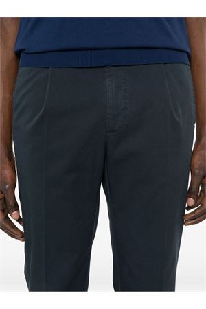 Navy blue pleat-detail trousers INCOTEX | ZR541W9098B822