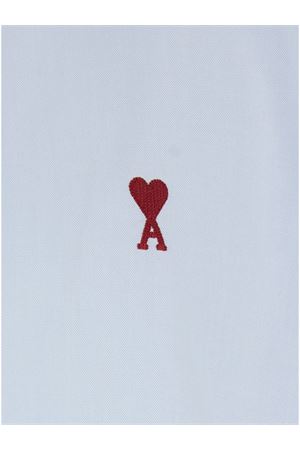 Camicia button-down in cotone celeste AMI | BFUSH063CO0031450