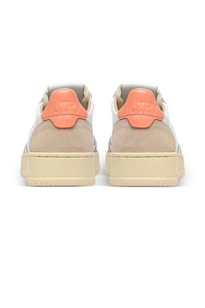 Sneakers Medalist Low In Pelle Bianca E Pesca AUTRY | AULWLS13.