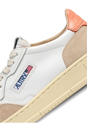 Sneakers Medalist Low In Pelle Bianca E Pesca AUTRY | AULWLS13.