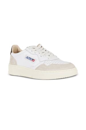 Sneakers Medalist Low In Pelle Bianca E Verde AUTRY | AULWLS15.