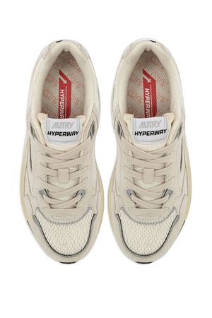 Sneakers Hyperway In Mesh E Suede Bianco E Argento AUTRY | HYLMUM18.