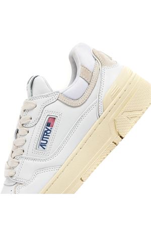 Sneakers Clc Low In Pelle Bianca E Suede AUTRY | ROLWMM41.
