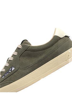 Sneakers Windscape Low In Suede Verde AUTRY | SCLMKT03.