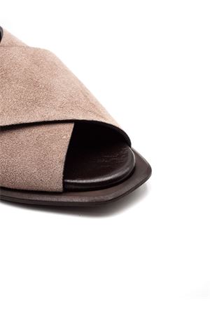 Sandalo in camoscio beige DONNARÍ | GD02MVELOURCORDA