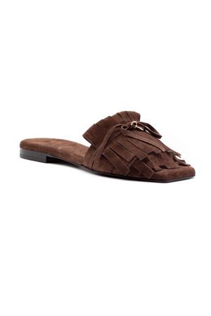 Low brown suede sabot sandals DONNARÍ | GD19BTMORO
