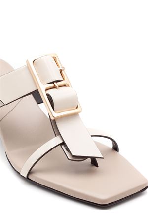Beige leather mule sandals DONNARÍ | GD55ECORDA
